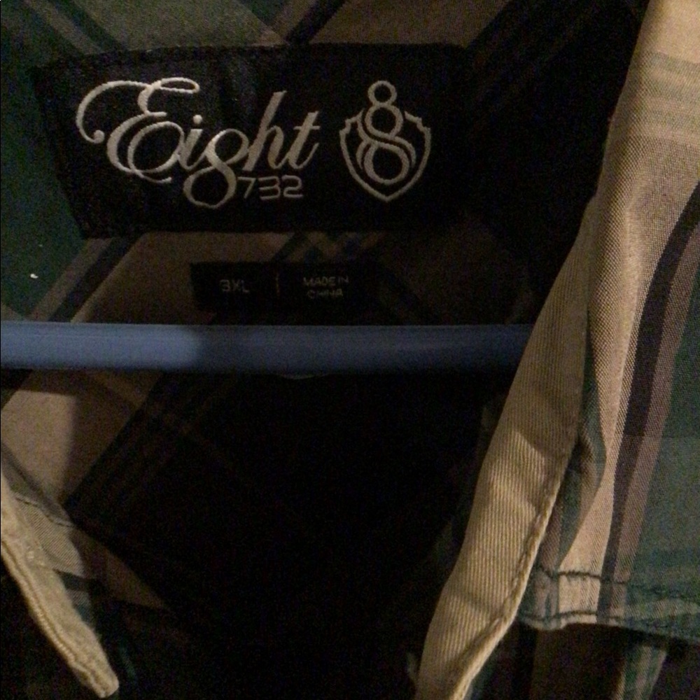 Eight 732 Button Up - Picture 3 of 3